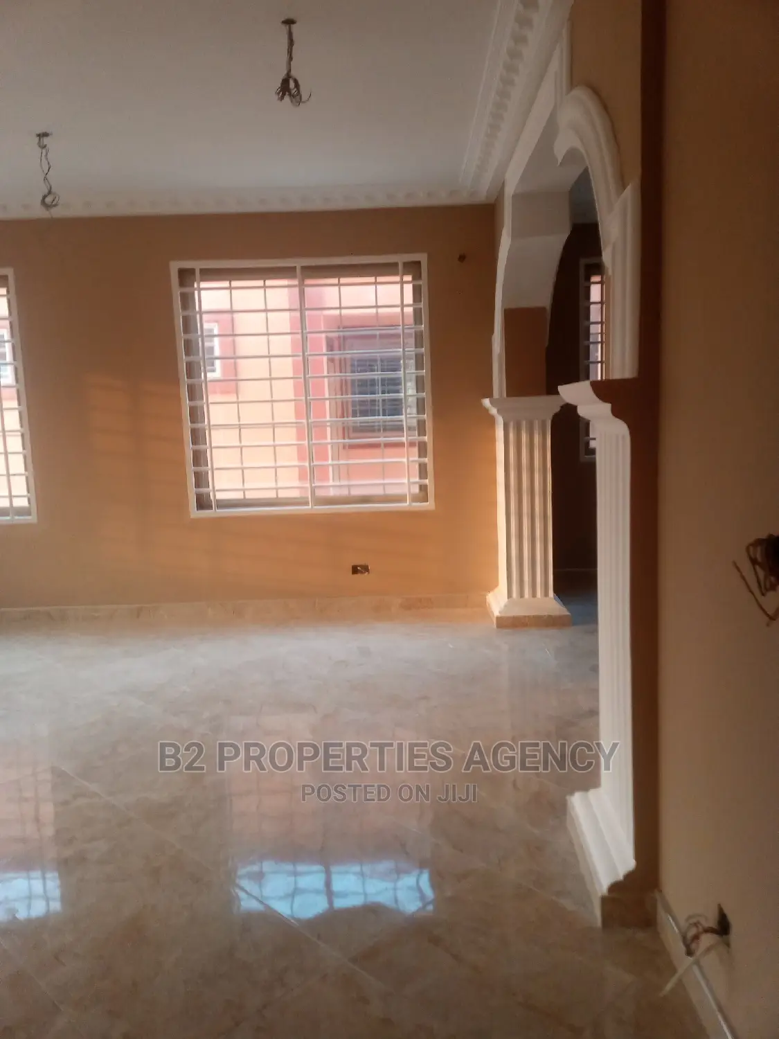 Furnished 5bdrm Maisonette for Sale