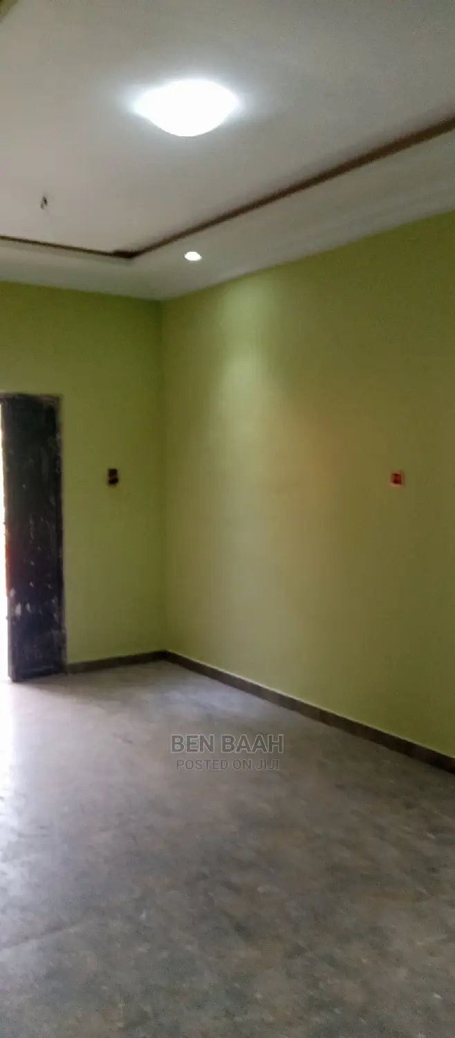 2bdrm Apartment in Ben Properties, Ga East Municipal for rent