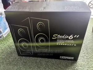 Studio Monitor 6" (Krk6)