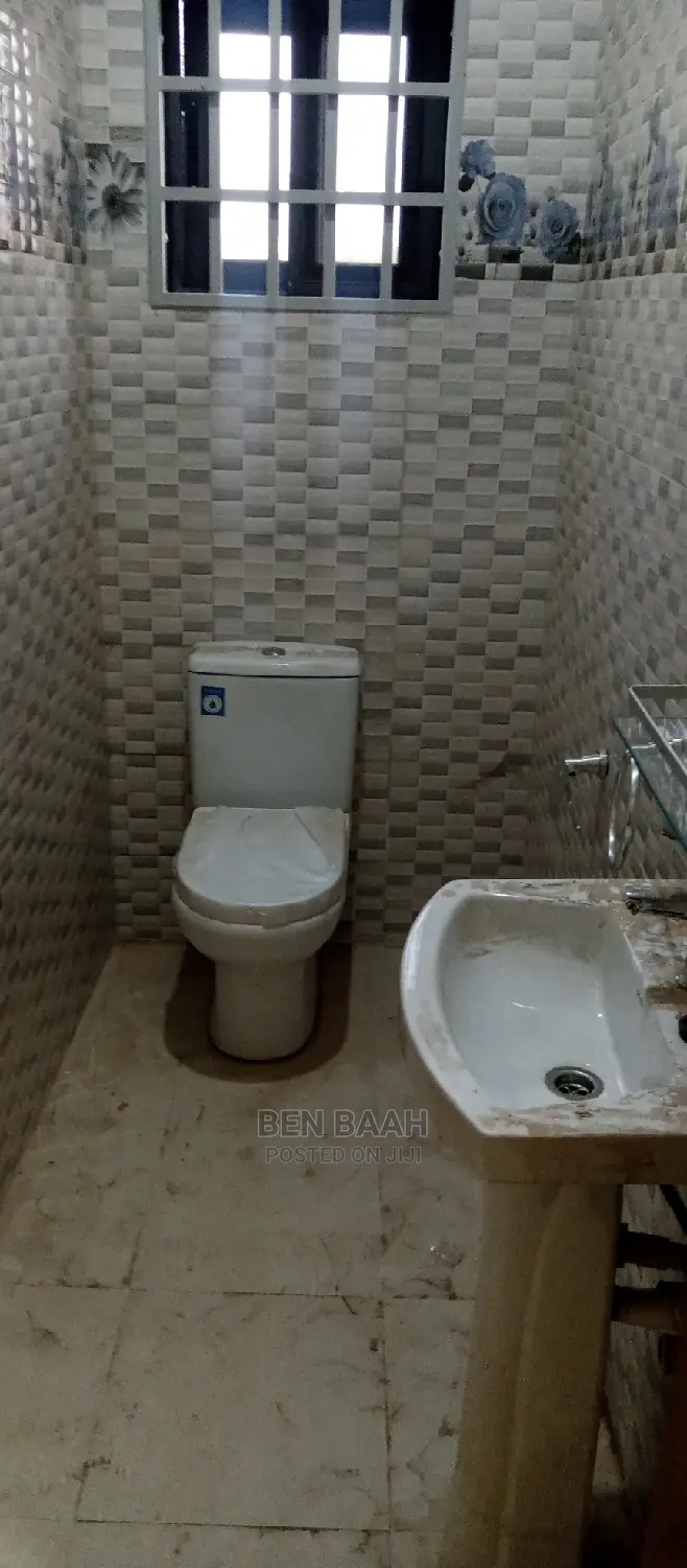 2bdrm Apartment in Ben Properties, School Area for rent