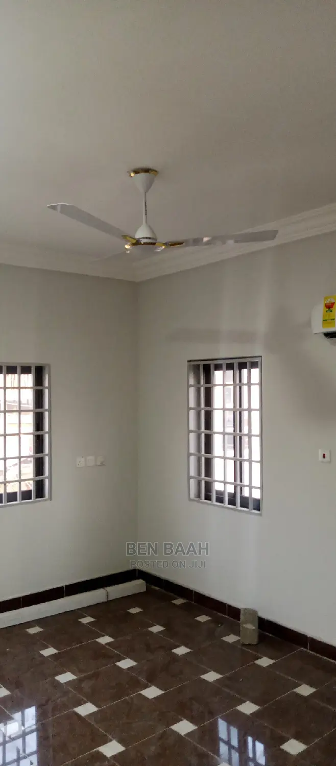 2bdrm Apartment in Ben Properties, School Area for rent