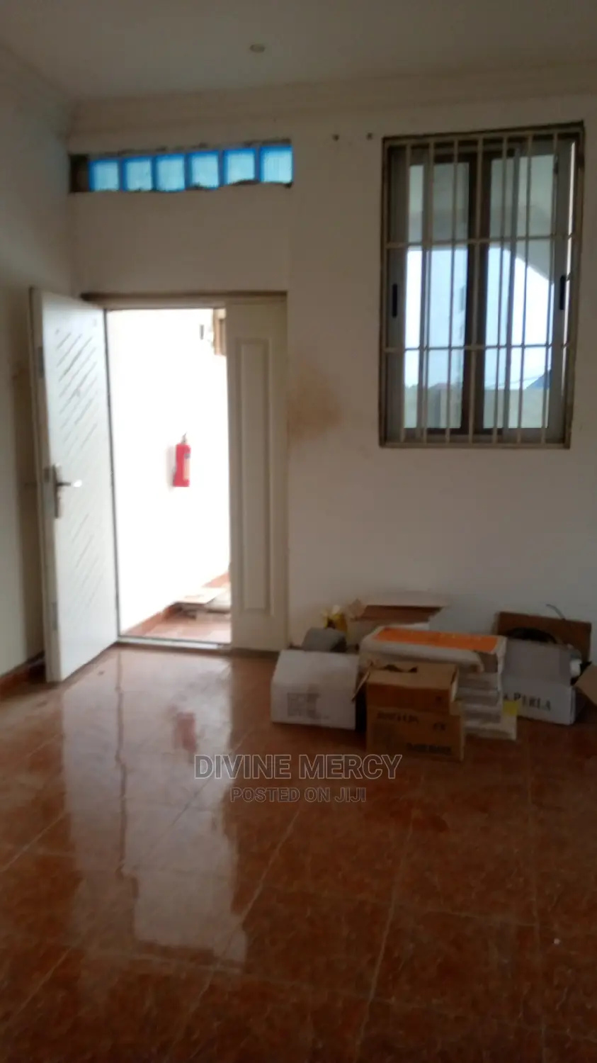 1bdrm Apartment in Divine Mercy Agency, Kasoa for rent