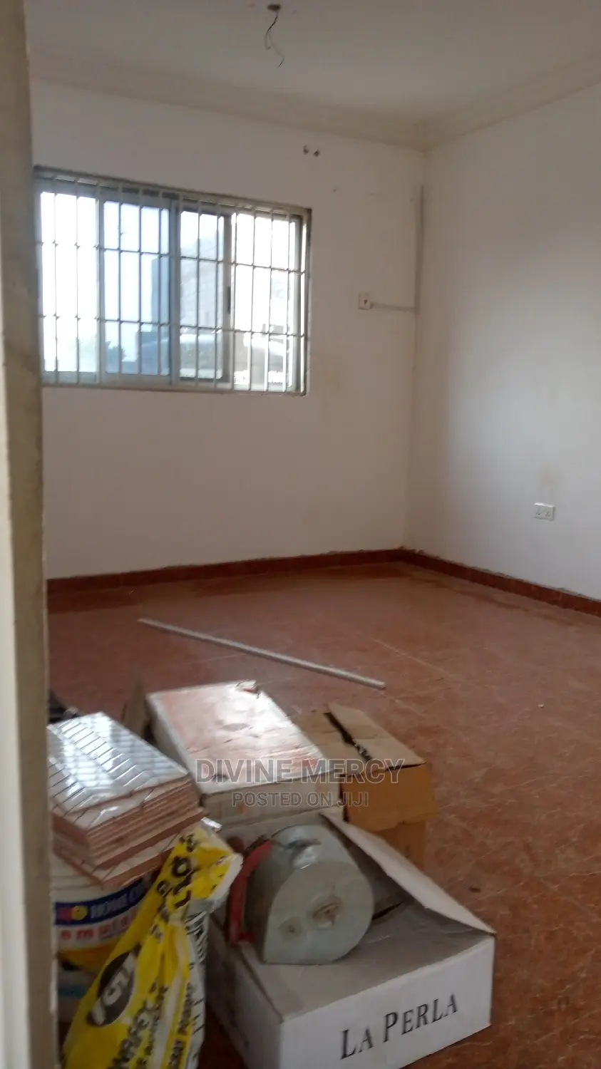 1bdrm Apartment in Divine Mercy Agency, Kasoa for rent