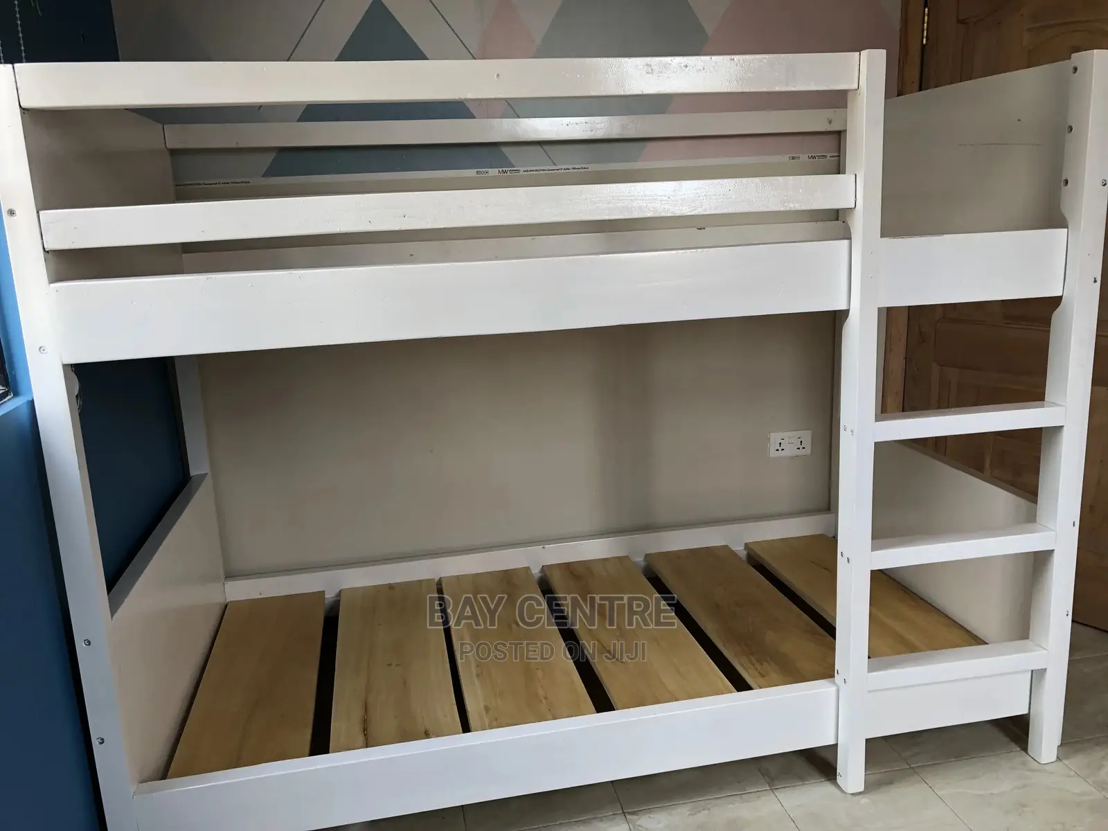 2-in-1 Bunk Bed