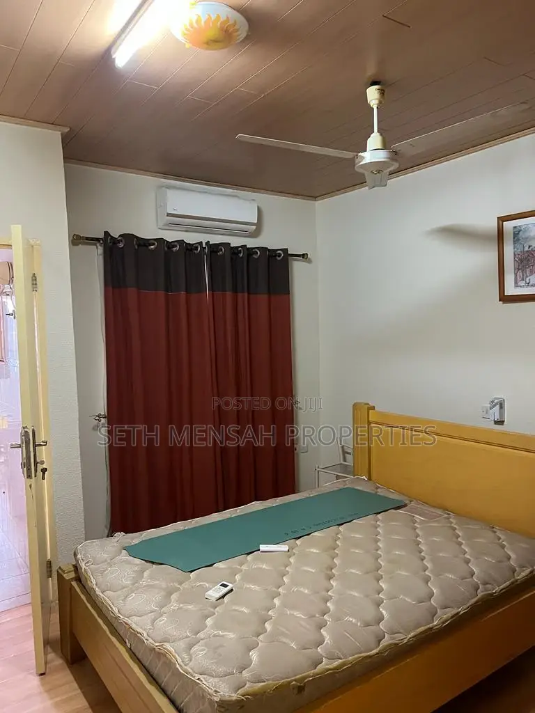 Furnished 8bdrm House in The Mall for rent
