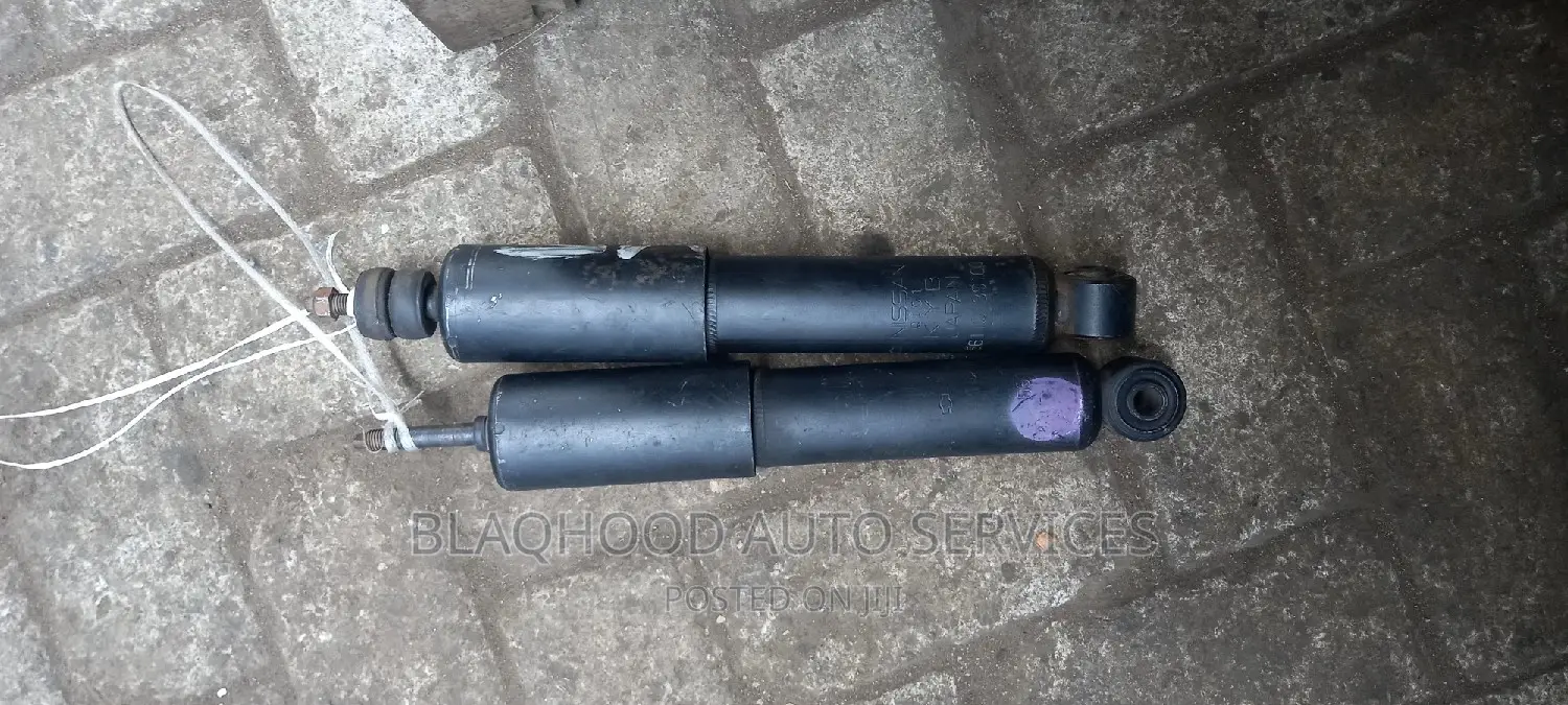 Nissan Hardbody Front Home Used SHOCK ABSORBER Pair in Stock