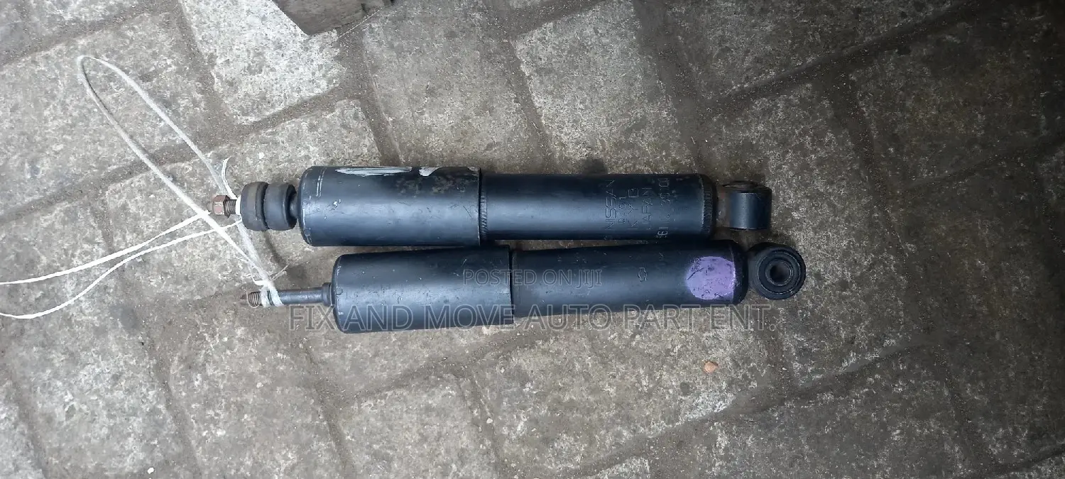 Nissan Hardbody Front Home Used SHOCK ABSORBER Pair in Stock