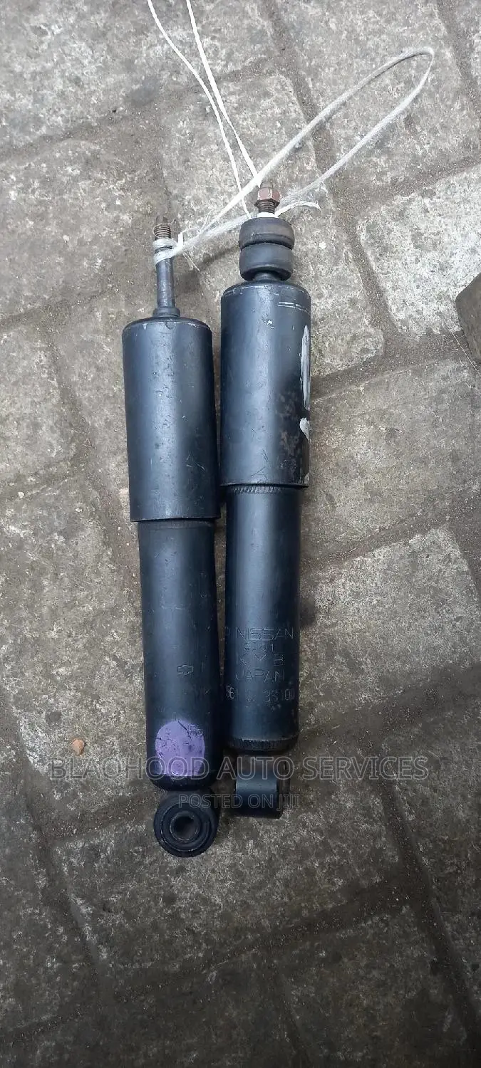 Nissan Hardbody Front Home Used SHOCK ABSORBER Pair in Stock