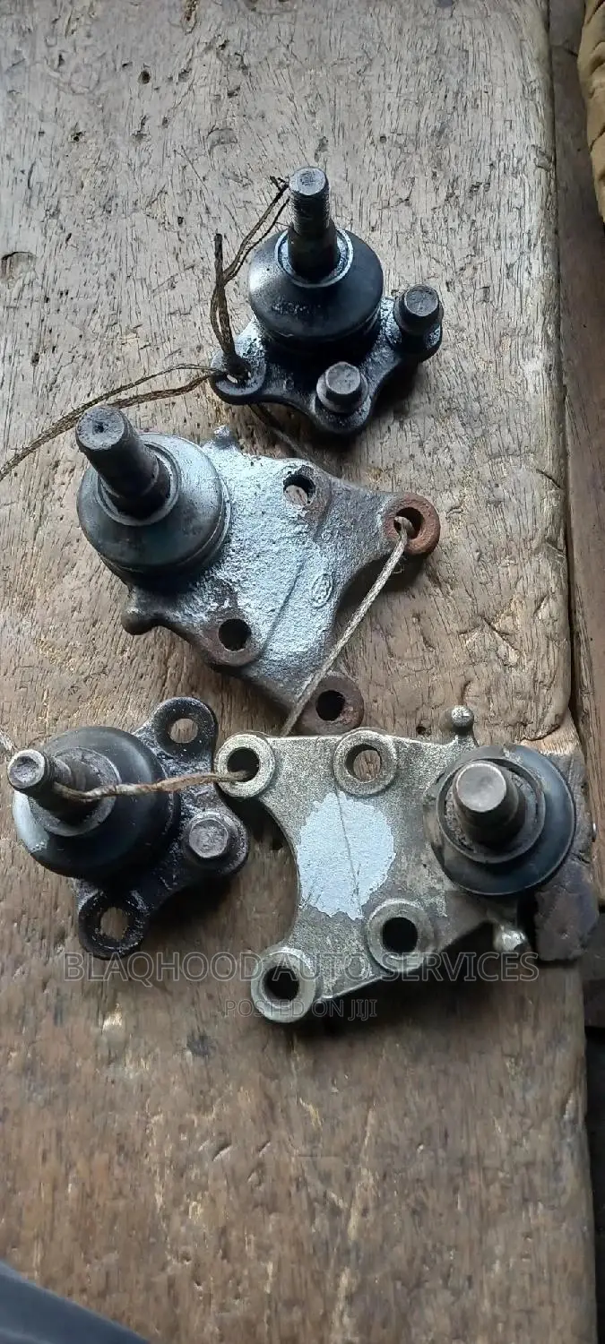 Isuzu Rodeo/Axiom 2000-2005 Set BALL JOINTS in Stock