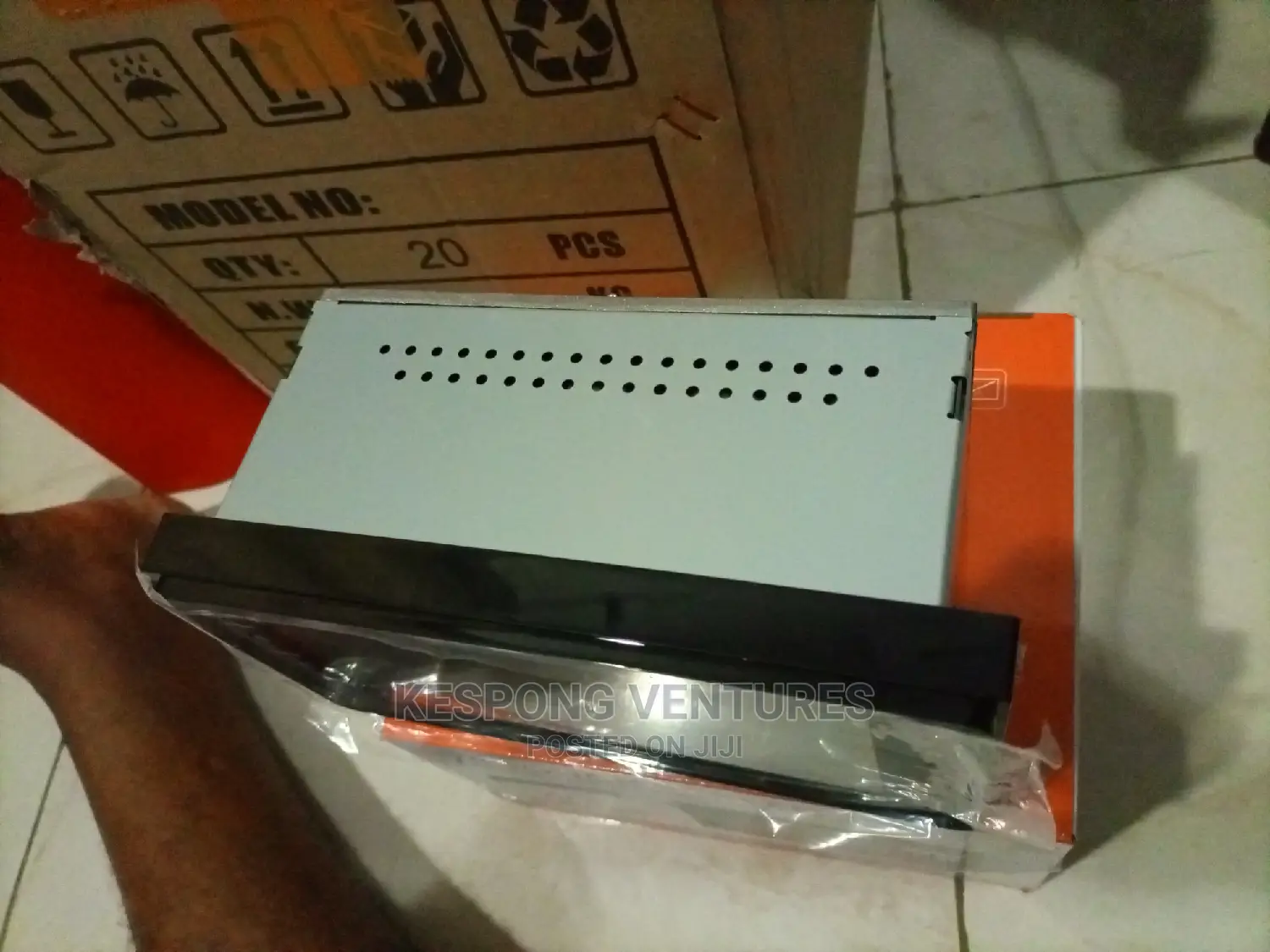 Android Car Tapes for Vitz (Free Reverse Camera)