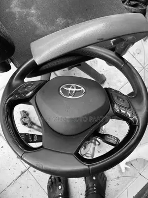 Toyota CHR 2019 STEERING AIRBAG Available