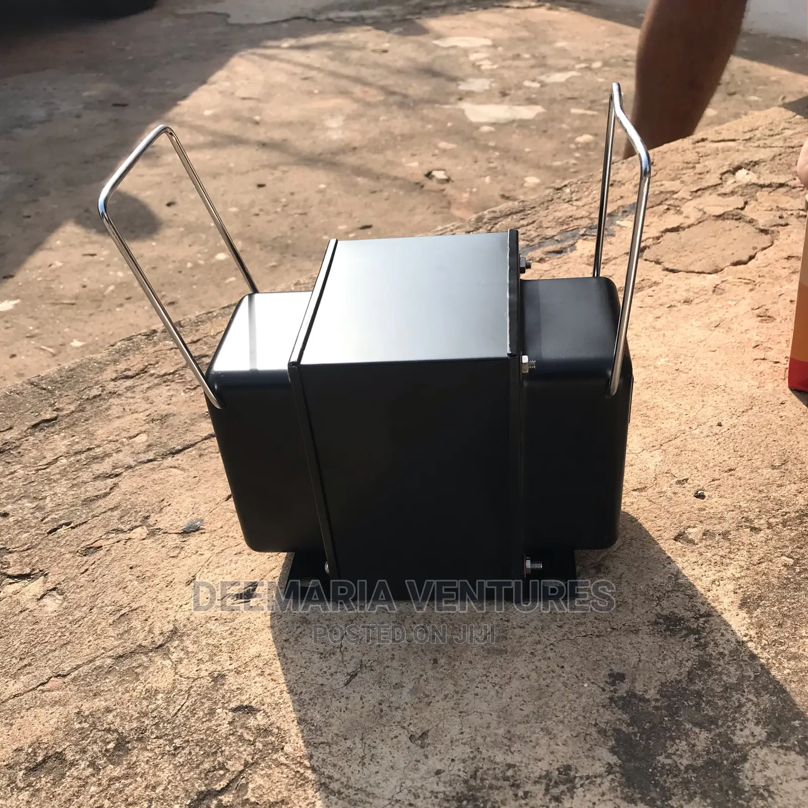 Elbee 3000w Step Up/Step Down Transformer 220v Ac~110v Ac
