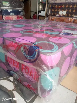 Quality Latex Foam Mattress (16" Queen)