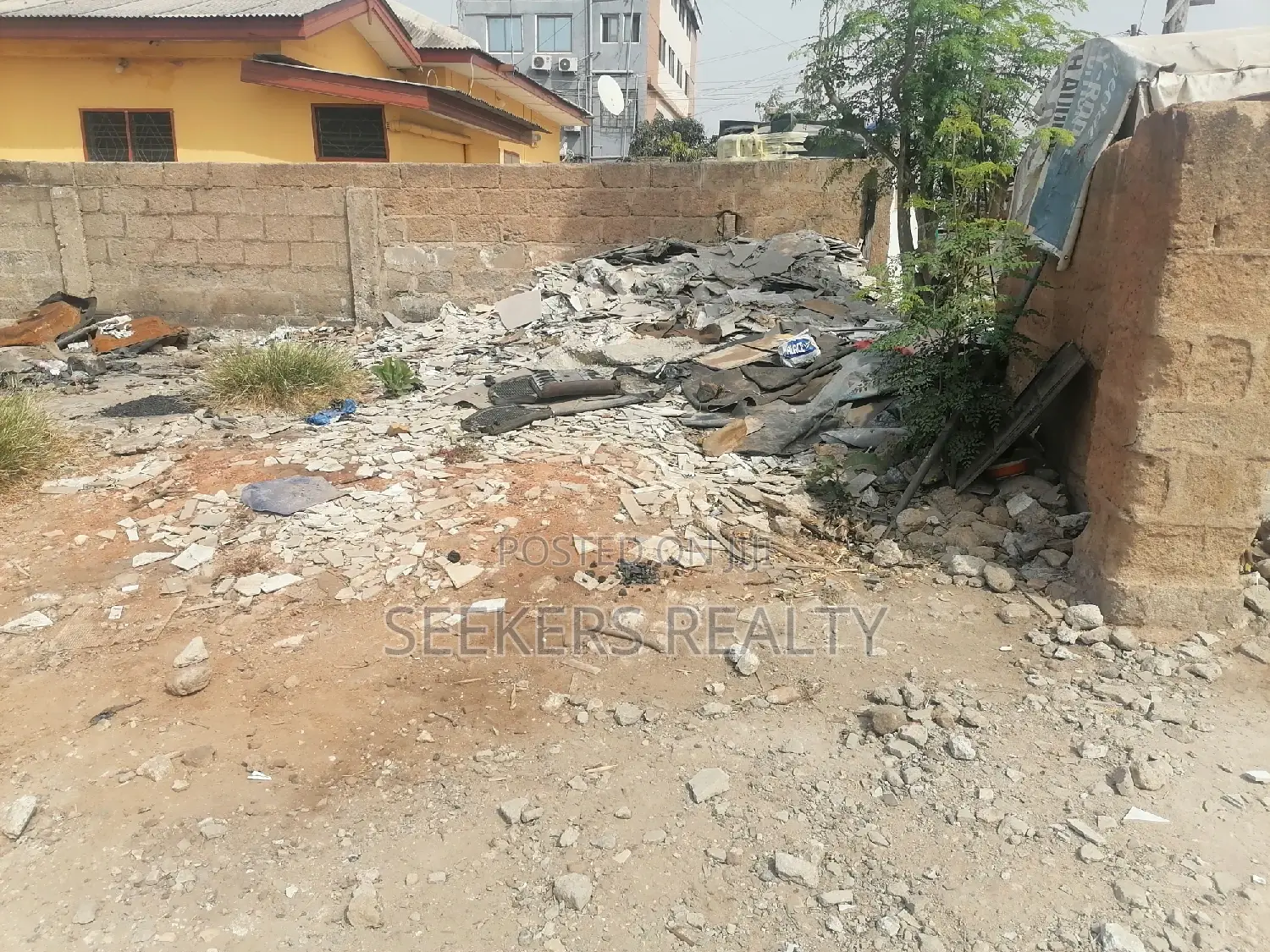 One and Half Plot of Land for Sale at Osu Ako Adjei