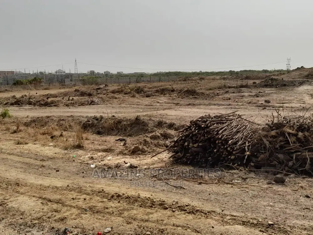 34 Acres Land Land Between Central University and Dawa.