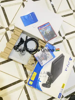 1TB Pre- Owned New Playstation 4 Slim