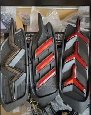 Honda Civic Back 2017 Arrow Light