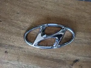 Hyundai Elantra 2017 Emblem
