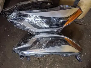 Toyota Corolla 2016 Headlights