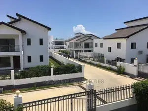 4bdrm House in Tseaddoo East, Accra Metropolitan for rent