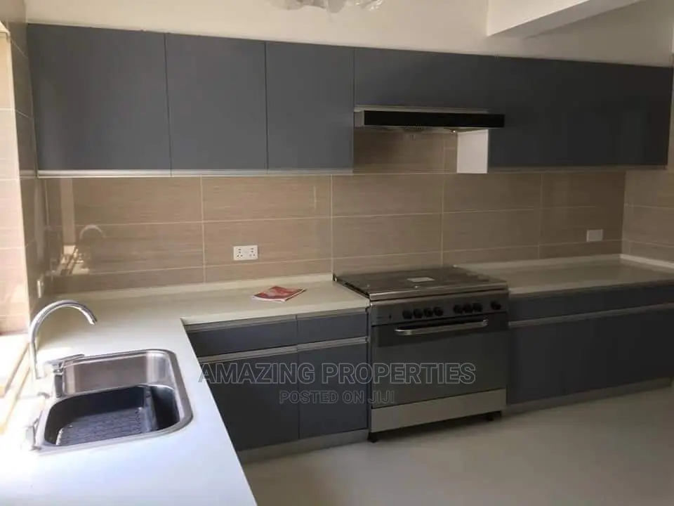 4bdrm House in Tseaddoo East, Accra Metropolitan for rent