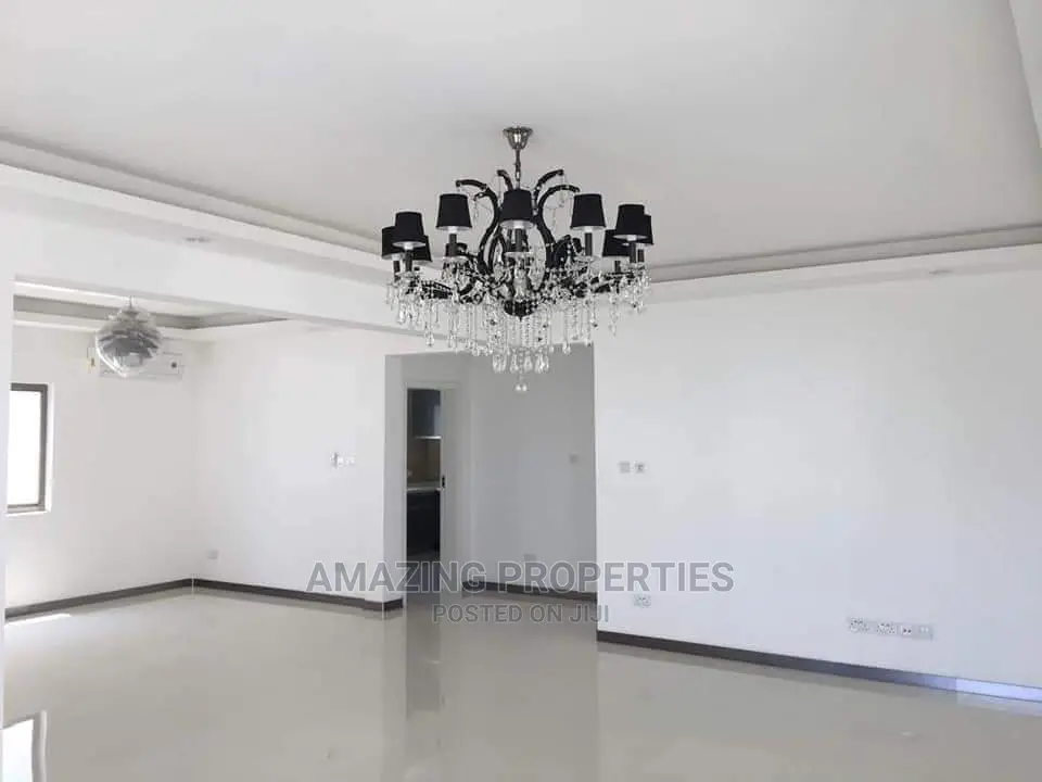 4bdrm House in Tseaddoo East, Accra Metropolitan for rent
