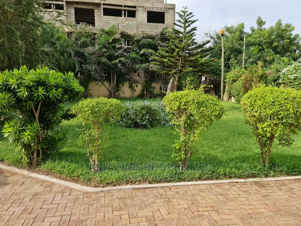 Land Measuring 0.27 Is Available for Sale at Labone