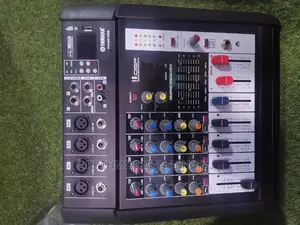 Yamaha 4channels Powered Mixer