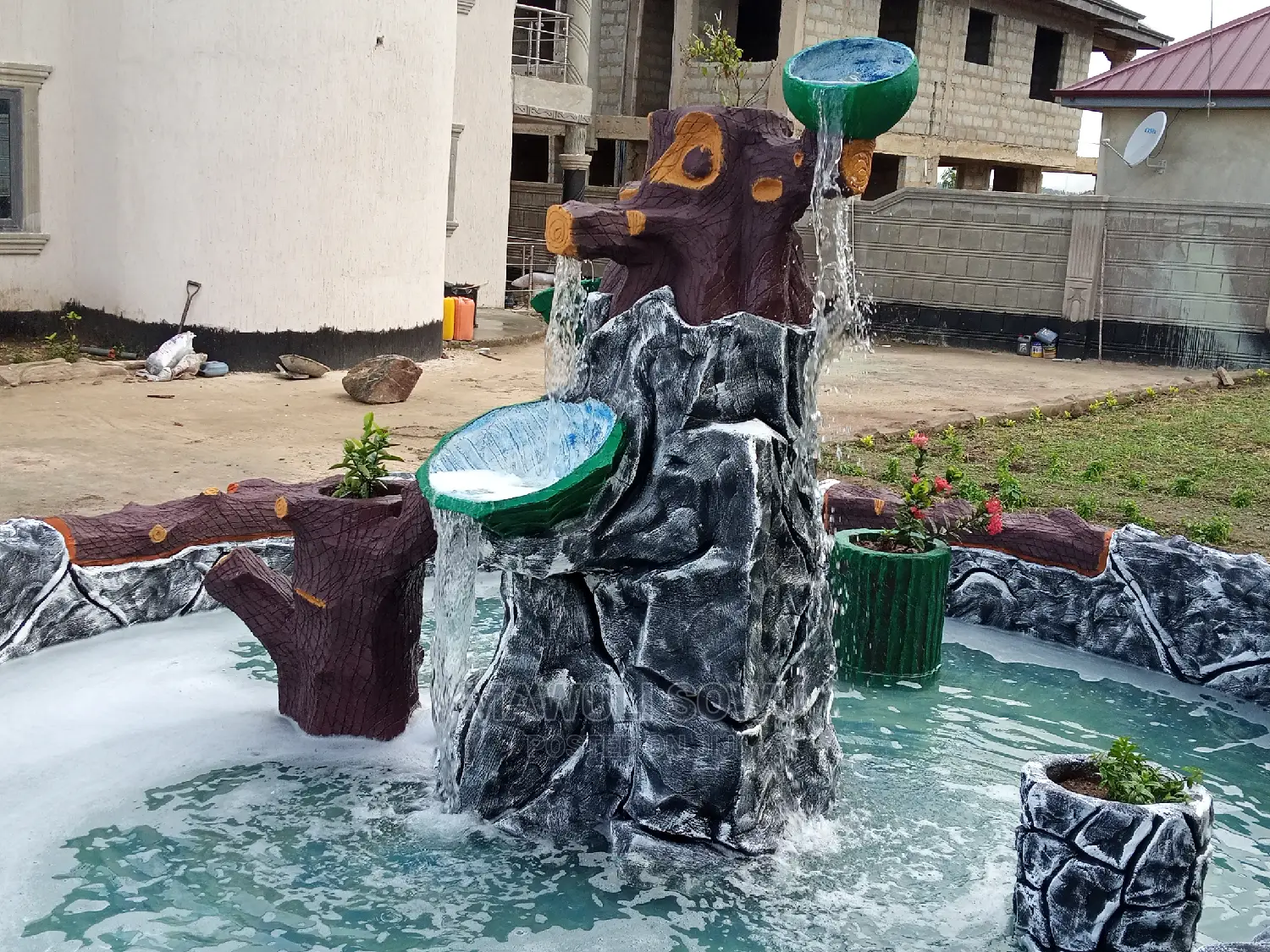Mawuuzartworksndesigns Fountain Works
