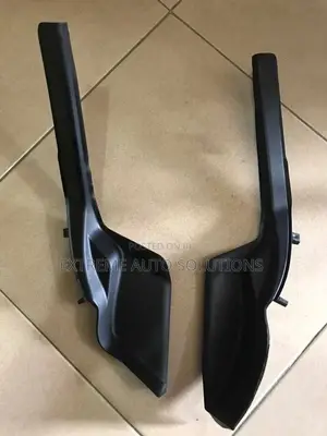 RAV 4 2019 - 2020 Wiper Ends