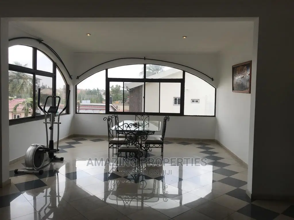 6bdrm House in Amazing Properties, Cantonments for Rent