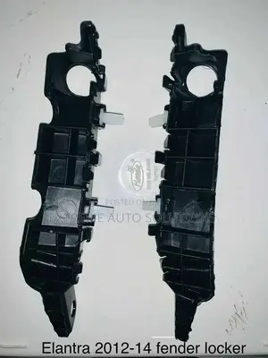 Hyundai Elantra 2013 Bumper Locker