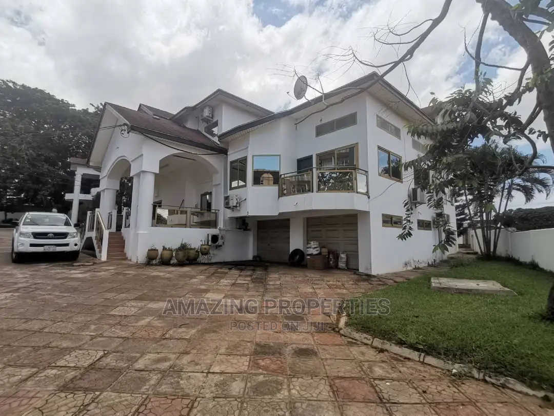 6bdrm House in Airport Residential Area for Rent