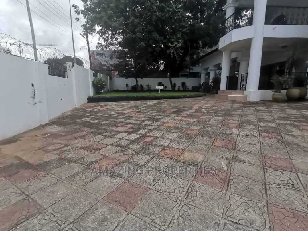 6bdrm House in Airport Residential Area for Rent