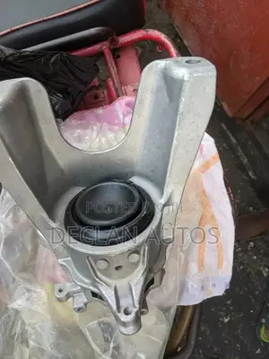 Honda Civic 2016-2020 Engine Seat