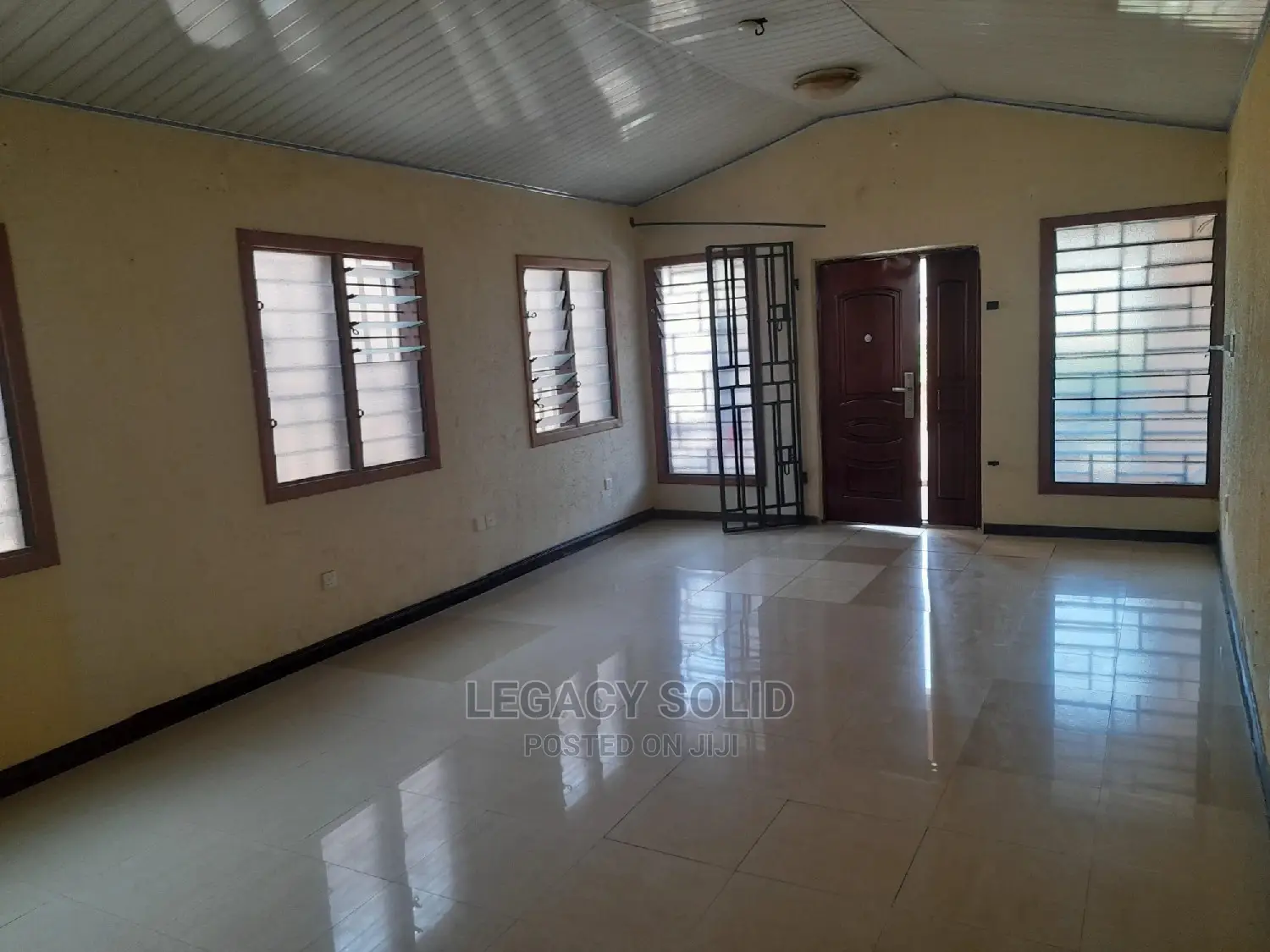 2bdrm Apartment in Legacy Solid Real, Tseaddo for rent
