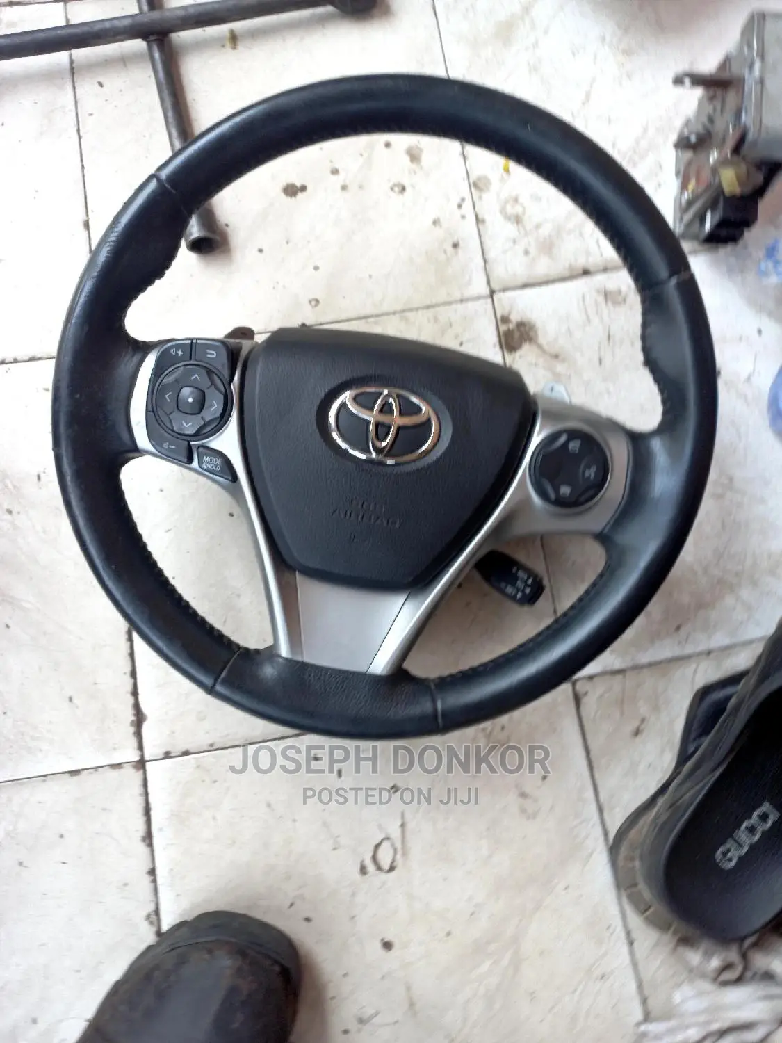 Camry Spider Steering Wheel Airbag Complete (Sports)