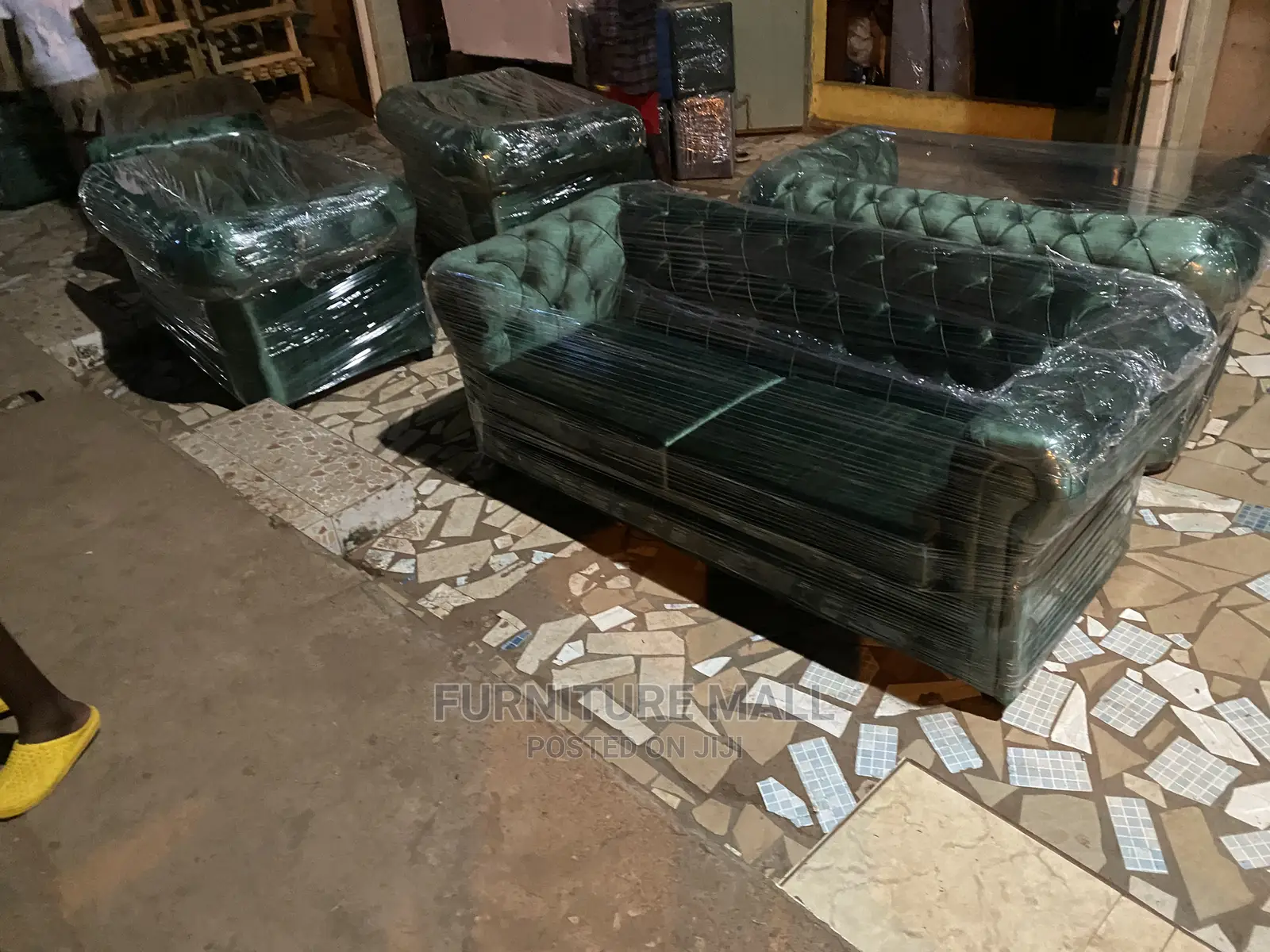 New 2in1 Sofa . Free Delivery