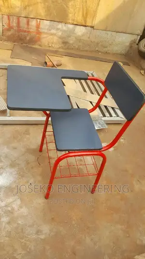 Desk For Student.(Table Attached)