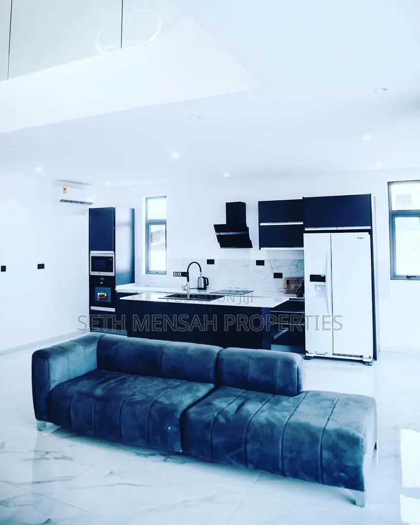 4bdrm House in Seth Mensah, Adjiriganor for Sale