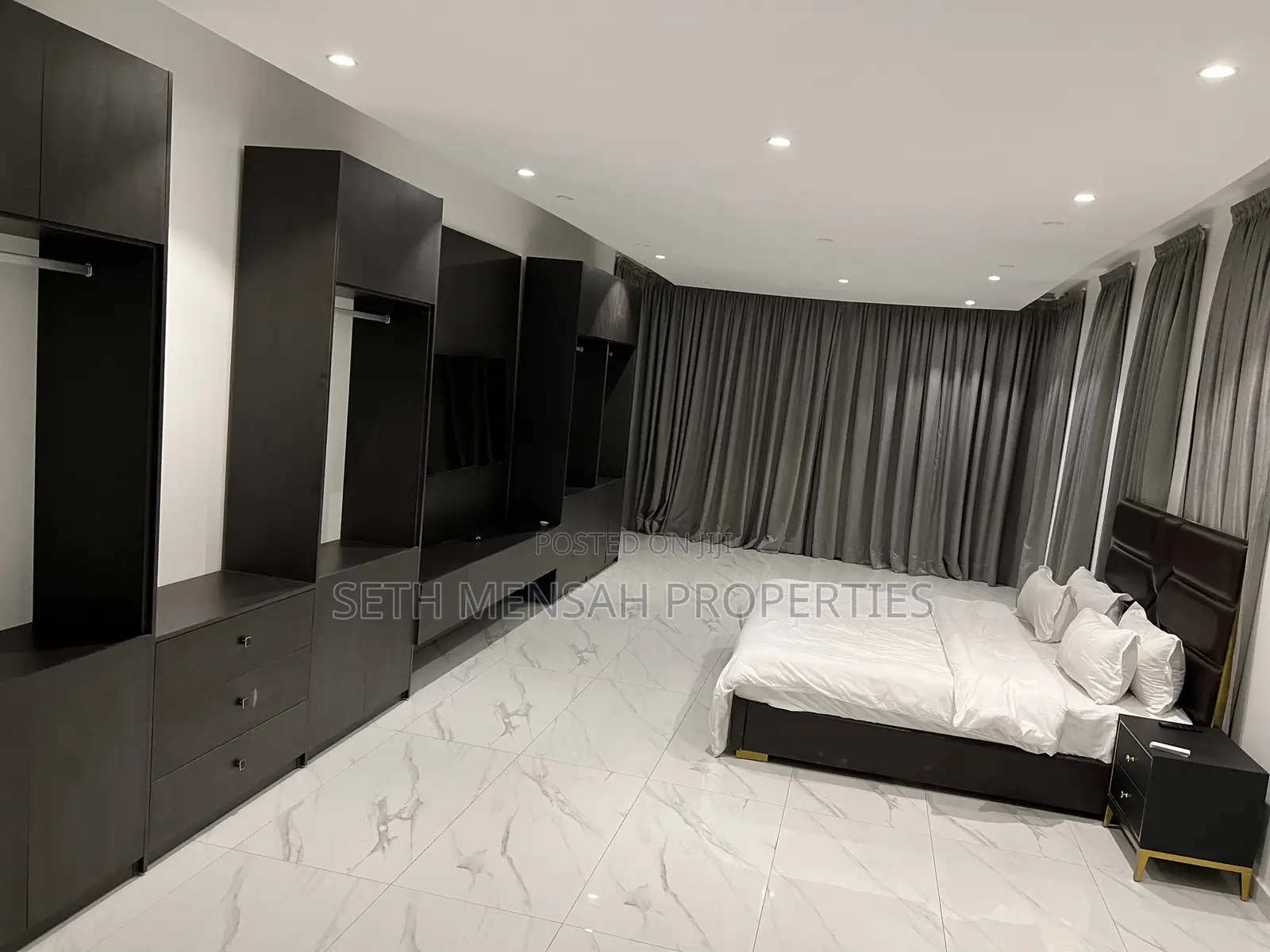 4bdrm House in Seth Mensah, Adjiriganor for Sale