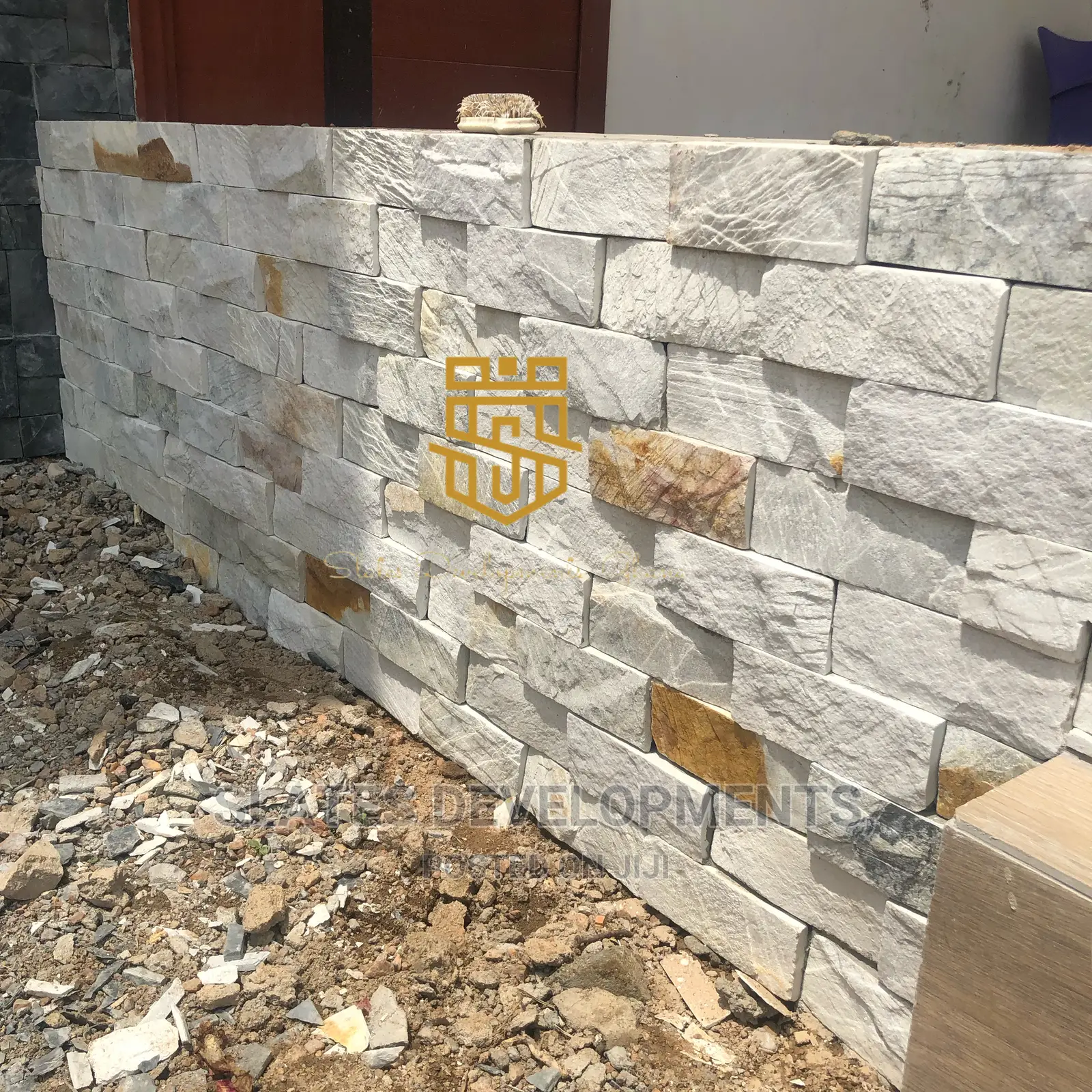 Local Stone Tiling