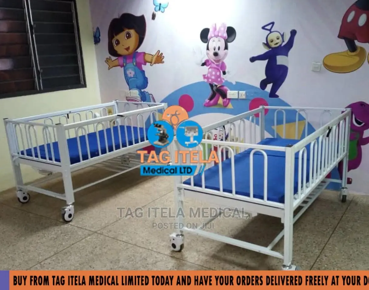 Hospital Children's Bed (Medium Size)