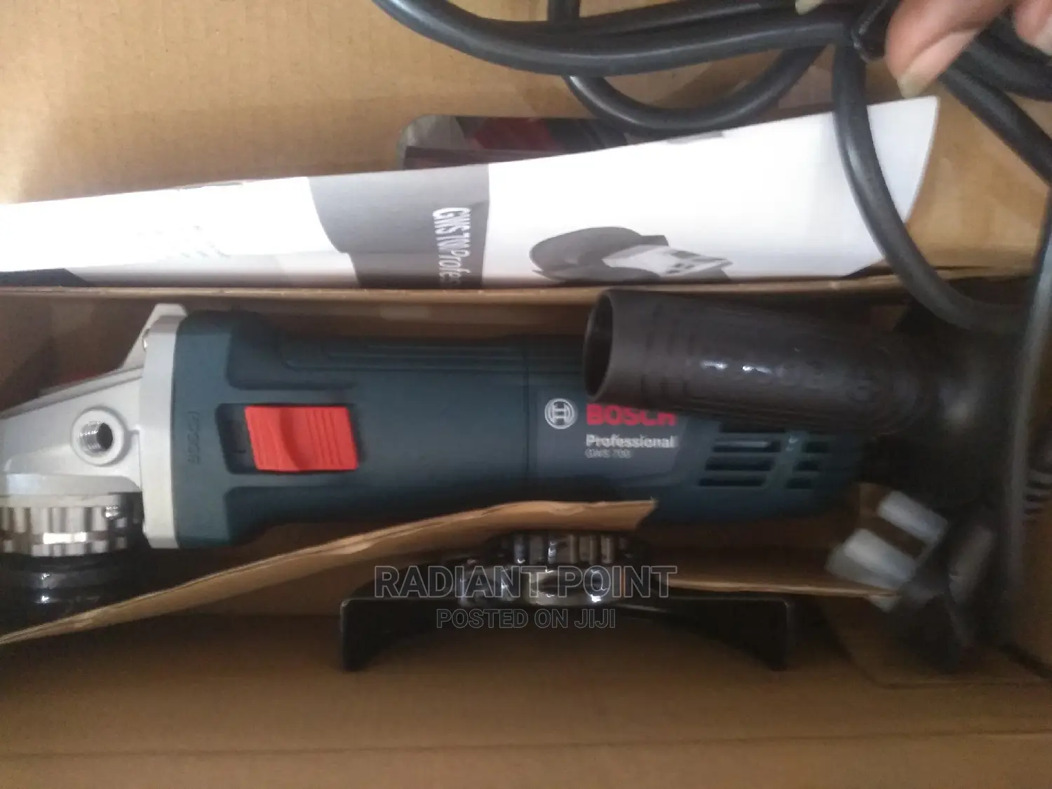 Bosch GW720 Angle Grinder