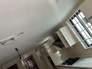 5bdrm House in Seth Mensah, East Legon for Sale