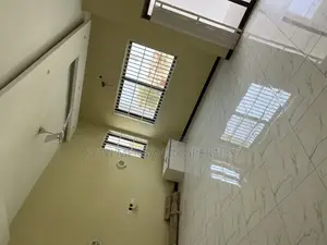 5bdrm House in Seth Mensah, East Legon for Sale