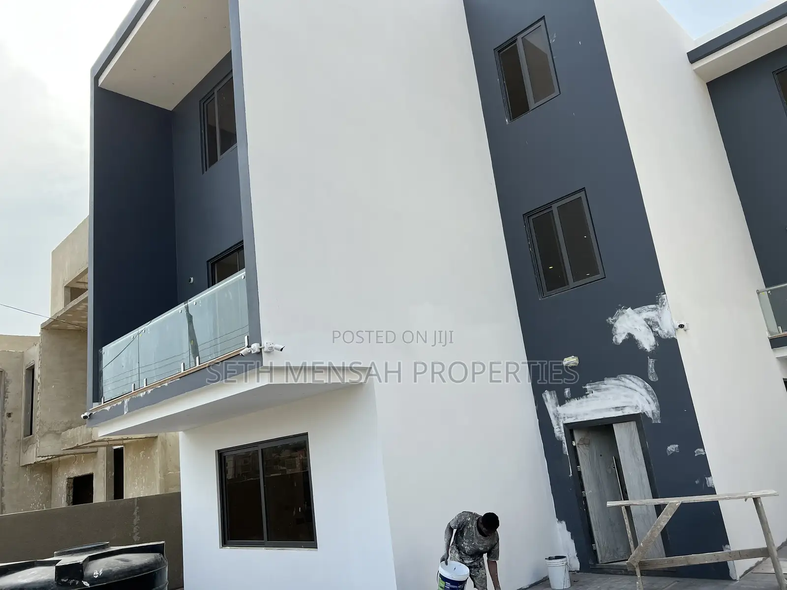 5bdrm House in Seth Mensah, East Legon for Sale