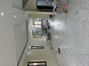 5bdrm House in Seth Mensah, East Legon for Sale