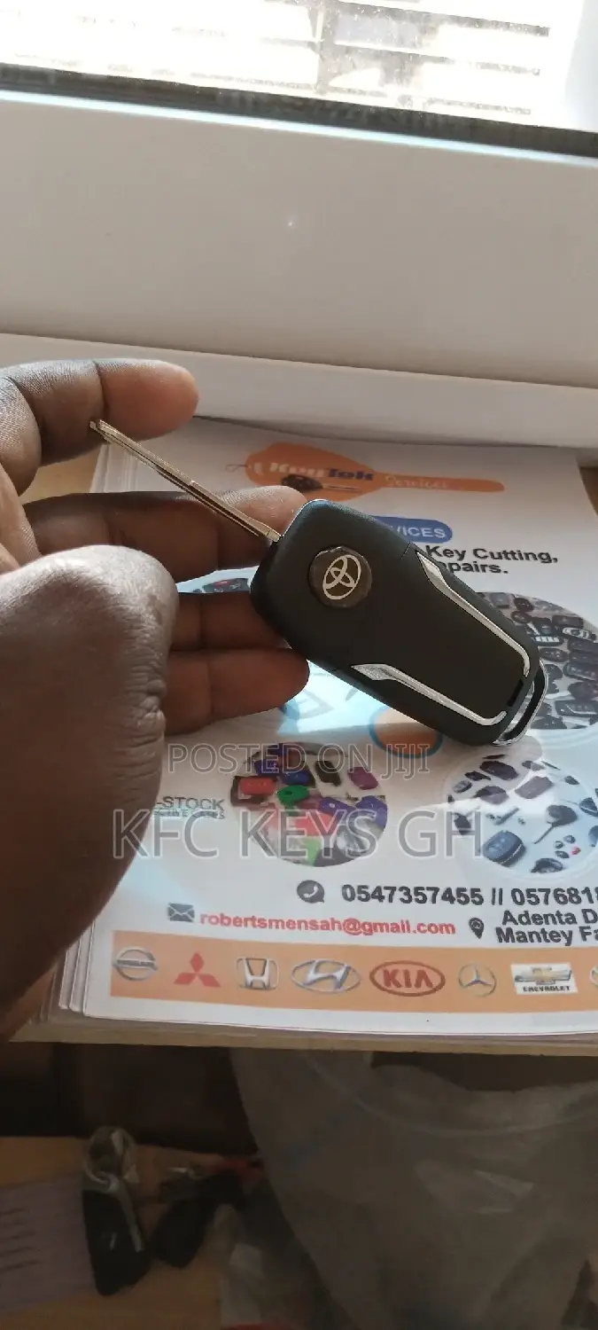 Toyota Corolla Remote Key.