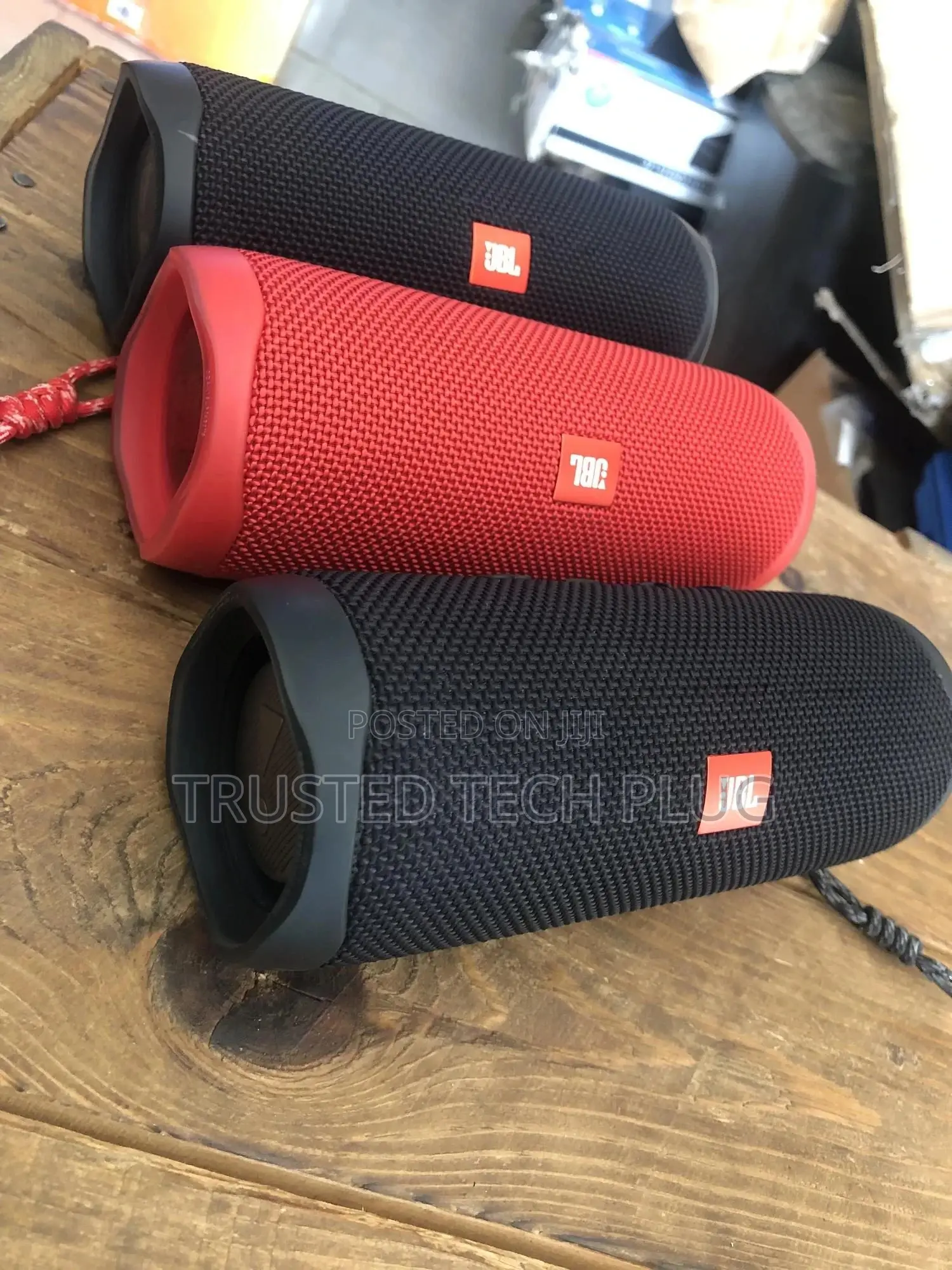 Preowned JBL Flip 5 Bluetooth Speaker From America in Stock